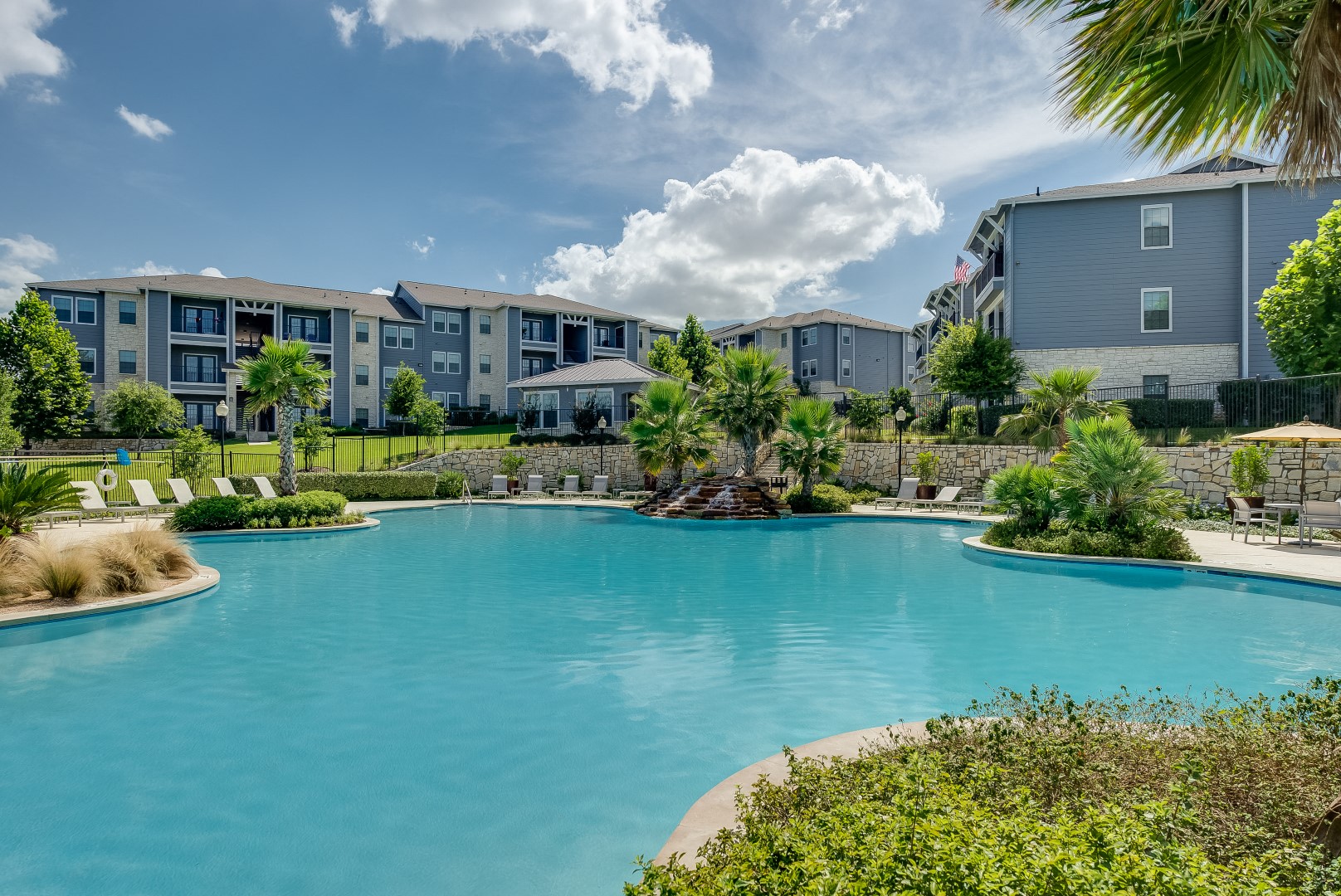 Legends at Kitty Hawk Apartments in Converse, TX